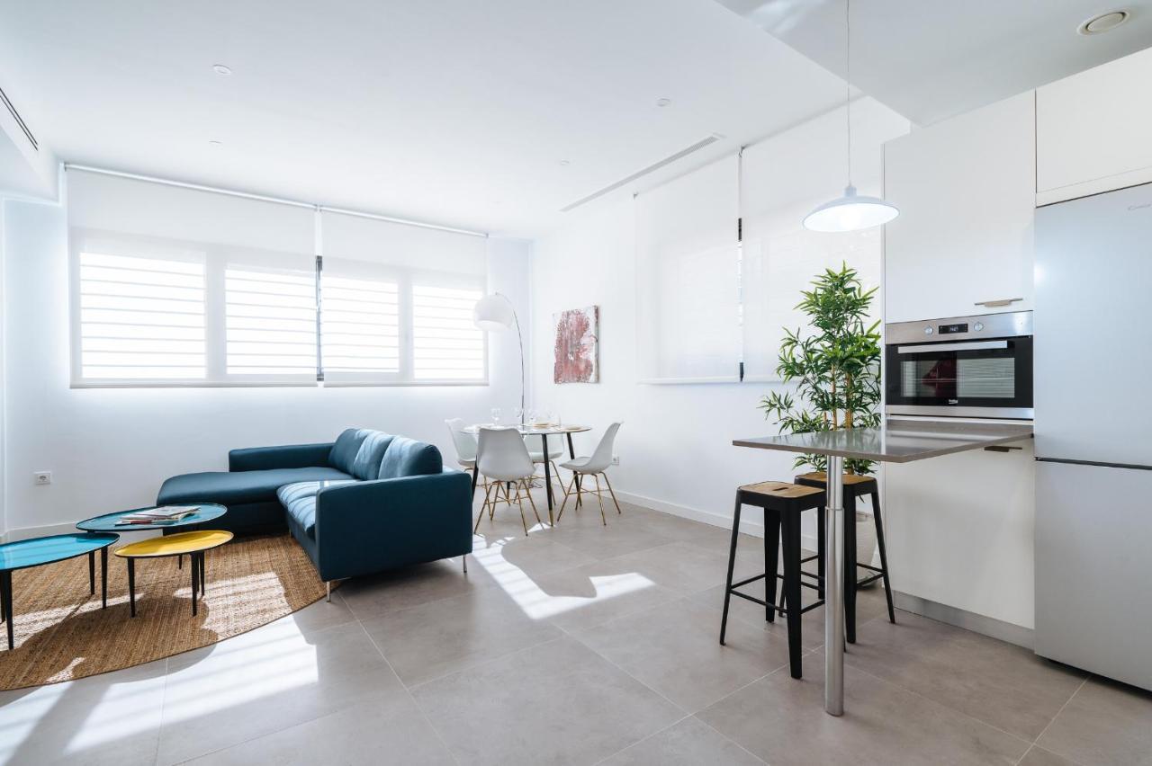 Urban Pulses Nervion Apartman Sevilla Kültér fotó