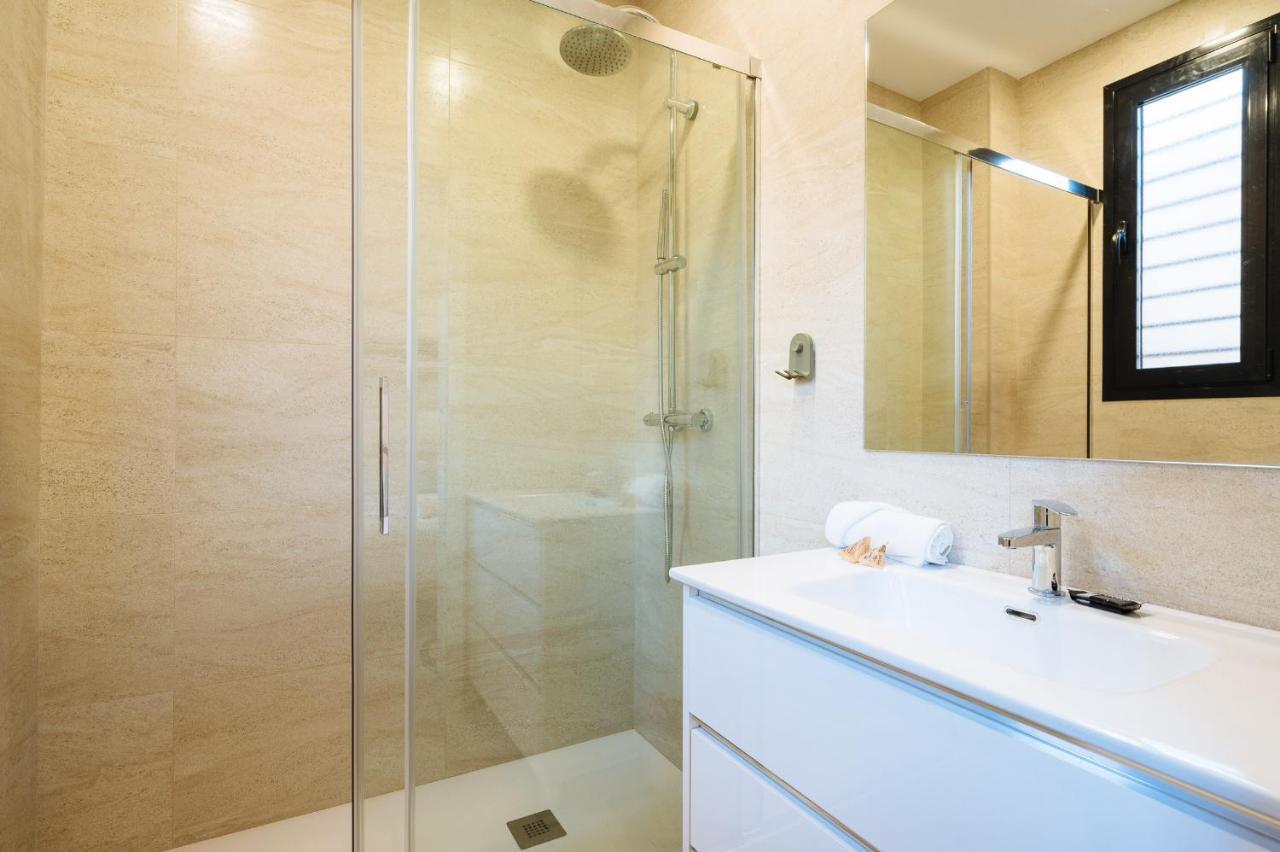 Urban Pulses Nervion Apartman Sevilla Kültér fotó